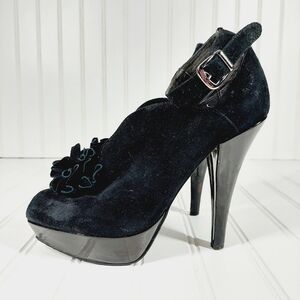 Sacha London Melly Suede Black Floral Stilletto Heel Platform  Pumps A67